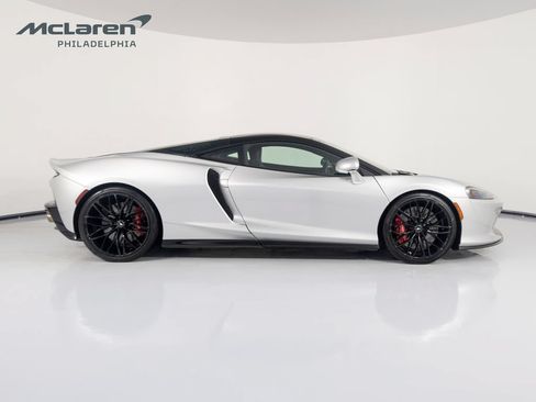 Used 2022 McLaren GT RWD image 6