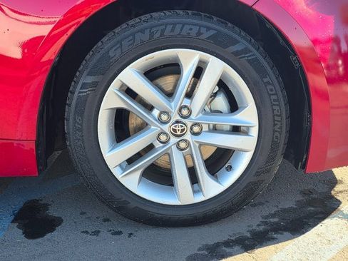 Used 2022 Toyota Corolla SE image 6