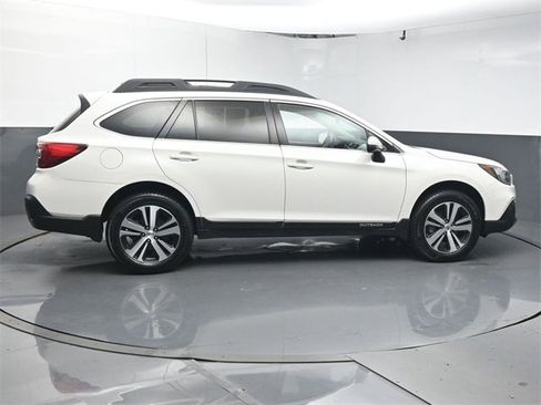 Used 2019 Subaru Outback 2.5i Limited w/ Popular Package #2 image 8