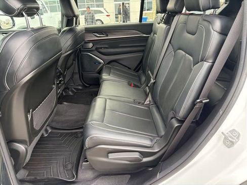 Used 2021 Jeep Grand Cherokee L Overland image 15