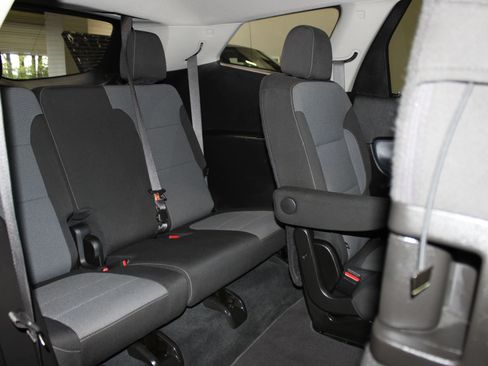 Used 2021 Buick Enclave Preferred FWD image 35