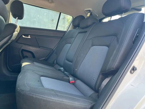 Used 2015 Kia Sportage LX image 12