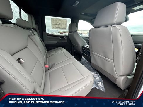 New 2026 GMC Sierra 1500 SLT w/ SLT Premium Plus Package AWD/4WD image 18