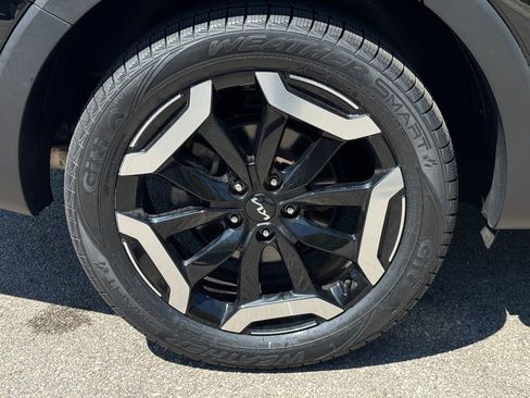 Used 2023 Kia Telluride S w/ S Sunroof Package AWD/4WD image 8