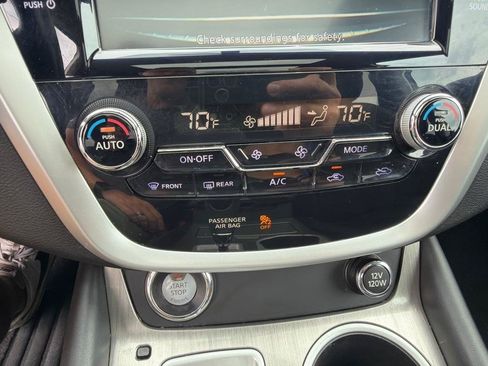 Used 2016 Nissan Murano SV w/ Premium Package AWD/4WD image 19