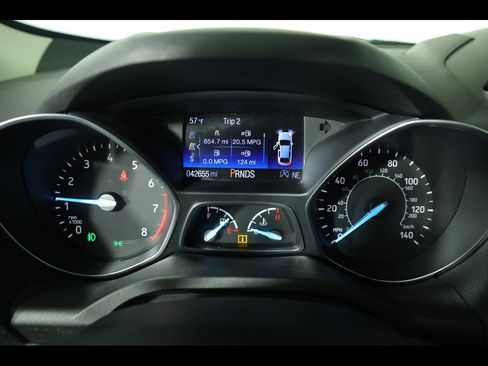 Used 2019 Ford Escape SE image 22