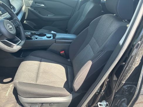 Used 2024 Nissan Rogue SV AWD/4WD image 7