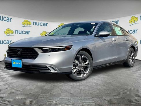 New 2025 Honda Accord EX-L image 4