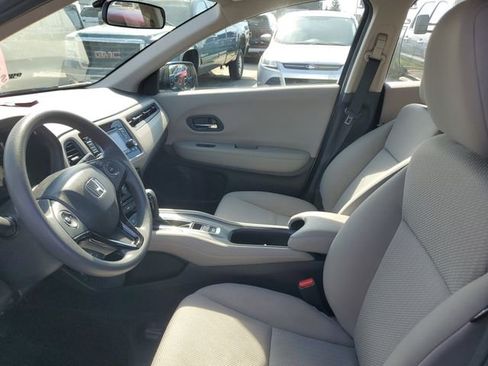 Used 2016 Honda HR-V LX image 11