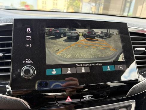 Used 2019 Honda Pilot Elite image 24