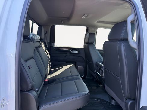 New 2026 GMC Sierra 2500 Denali w/ Denali Reserve Package image 18