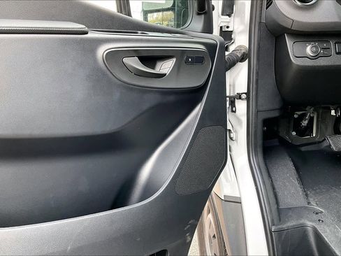 New 2025 Mercedes-Benz Sprinter 2500 image 15