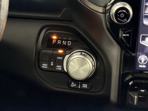 Used 2020 RAM 1500 Rebel w/ Rebel Level 2 Equipment Group AWD/4WD image 22