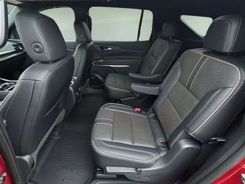 Used 2025 Chevrolet Traverse High Country w/ LPO, Floor Liner Package image 20