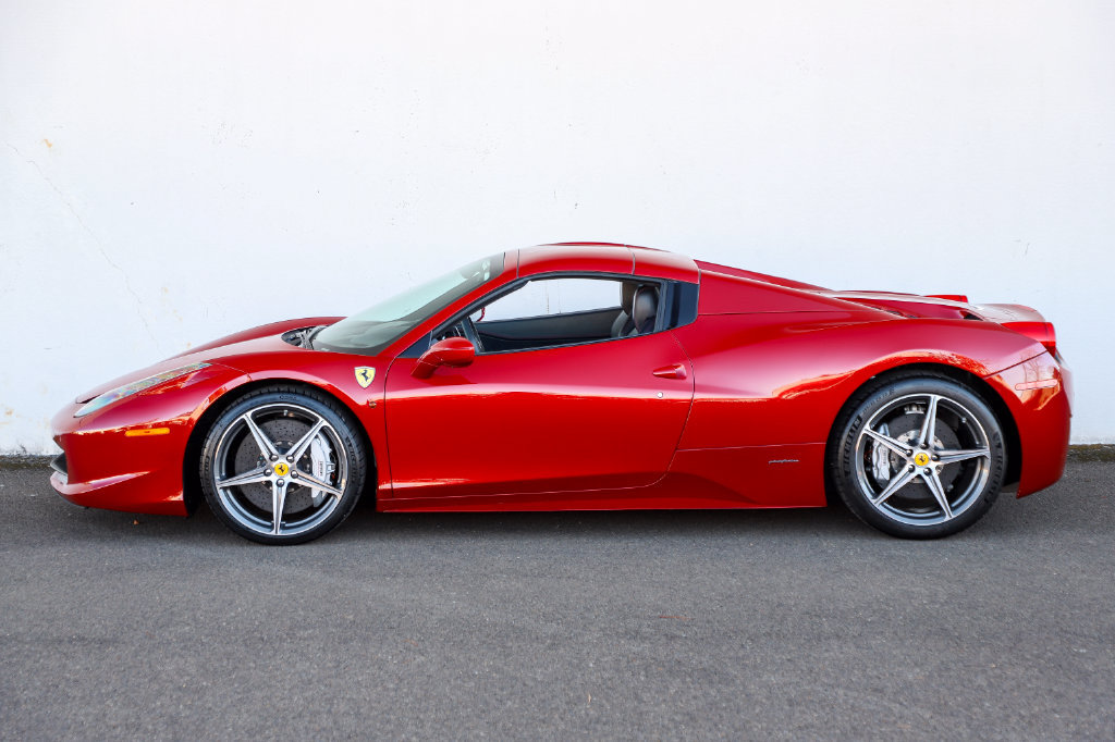Used 2012 Ferrari 458 Spider RWD image 55