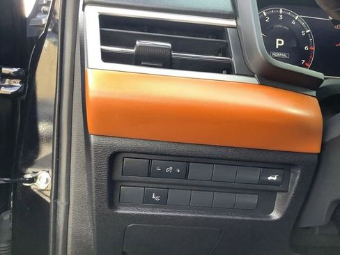 Used 2022 Mitsubishi Outlander SEL image 27