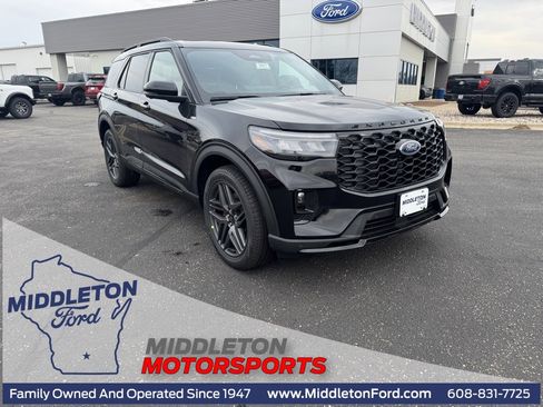 New 2026 Ford Explorer ST-Line w/ ST-Line Street Pack image 1