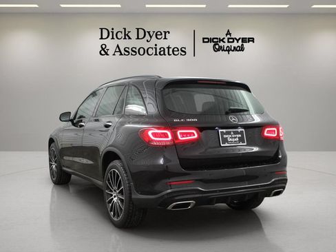 Used 2021 Mercedes-Benz GLC 300 image 9