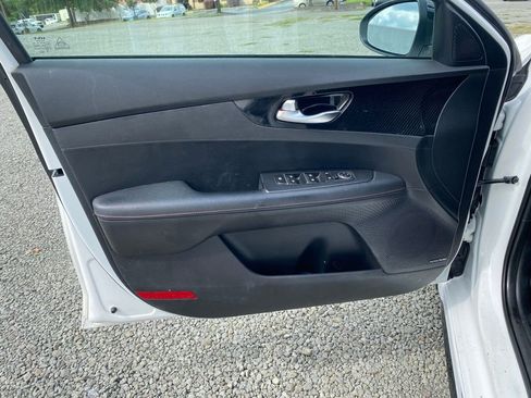 Used 2023 Kia Forte GT w/ GT2 Package image 10