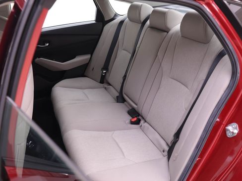 Certified 2025 Honda Accord SE image 10