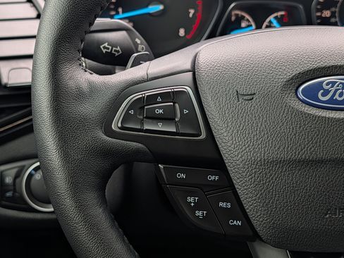 Certified 2018 Ford Escape Titanium image 25