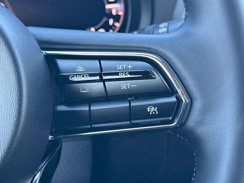 New 2026 MAZDA CX-90 Plug-In Hybrid w/ Preferred image 31