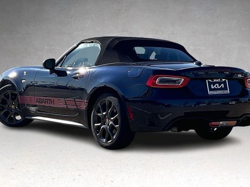 Used 2018 FIAT 124 Spider Abarth w/ Convenience Group image 4