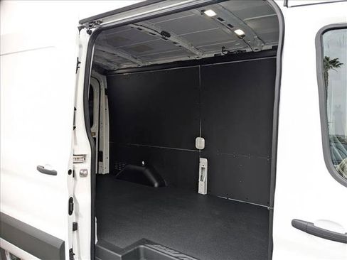 New 2026 Ford Transit 250 148 Medium Roof w/ Load Area Protection Package RWD image 15