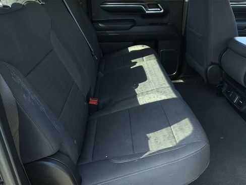 Used 2024 Chevrolet Silverado 1500 LT AWD/4WD image 35