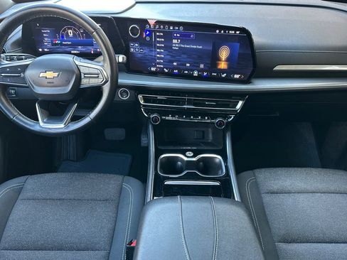 Certified 2024 Chevrolet Traverse LT image 16