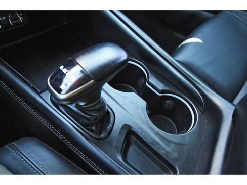 Used 2021 Dodge Durango SXT image 28