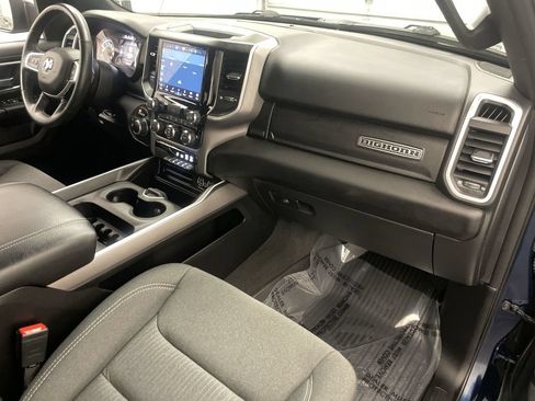 Used 2022 RAM 1500 Big Horn AWD/4WD image 22