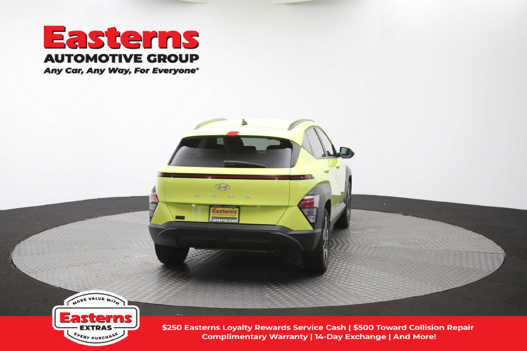 Used 2024 Hyundai Kona SEL FWD image 39
