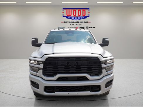 New 2026 RAM 3500 Big Horn AWD/4WD image 8