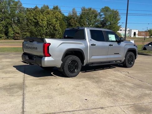 New 2026 Toyota Tundra SR5 image 6