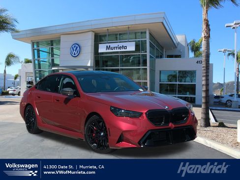 Used 2025 BMW M5 w/ Carbon Package image 1