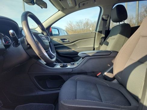 Used 2022 GMC Acadia SLE w/ Driver Convenience Package image 13