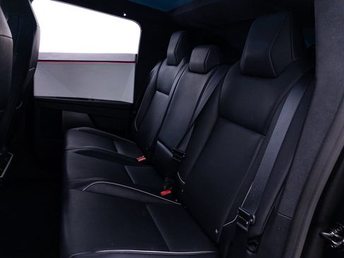 Used 2024 Tesla Cybertruck AWD Crew Cab image 35