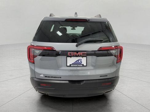 Used 2023 GMC Acadia SLE w/ Driver Convenience Package image 27