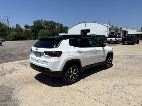 New 2026 Jeep Compass Limited AWD/4WD image 4