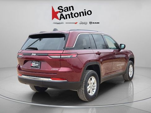 New 2025 Jeep Grand Cherokee Laredo RWD image 8