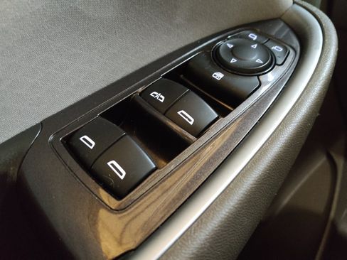 Used 2022 Chevrolet Malibu LT FWD image 27