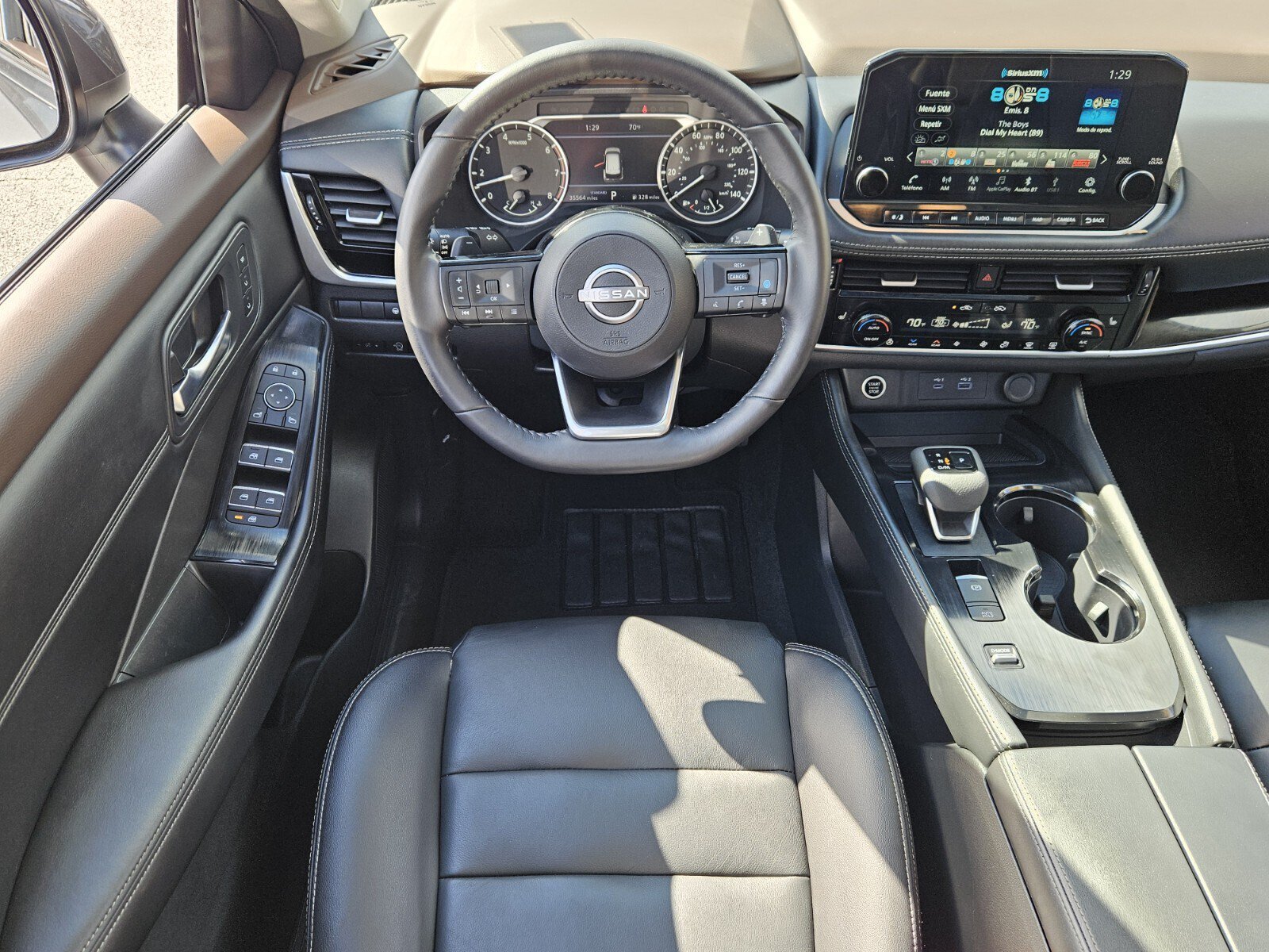 Used 2023 Nissan Rogue SL w/ SL Premium Package FWD image 12
