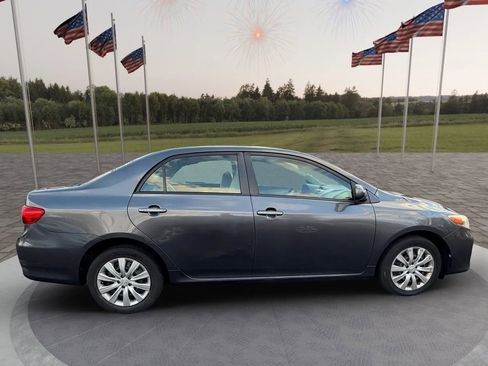Used 2012 Toyota Corolla LE image 8