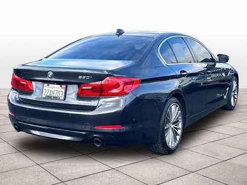 Used 2017 BMW 530i RWD image 9