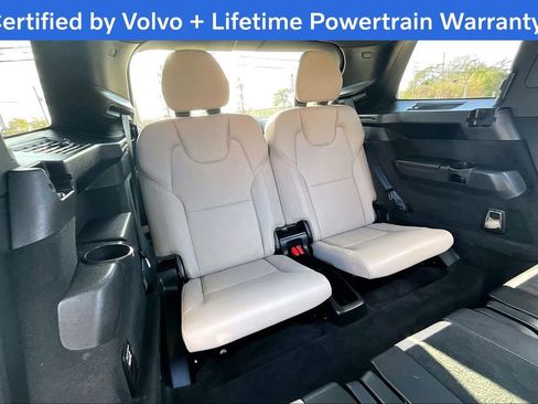 Certified 2025 Volvo XC90 B5 Plus image 36