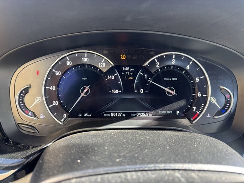 Used 2017 BMW 530i xDrive image 13