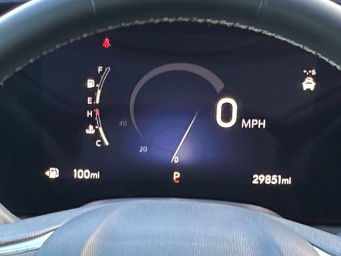 Used 2025 Buick Encore GX Preferred AWD/4WD image 39