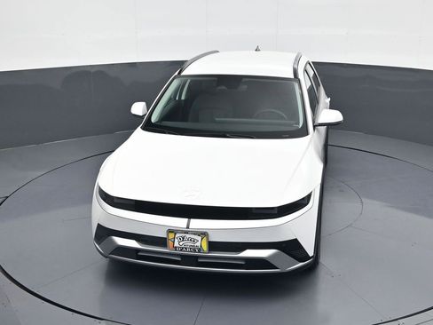 New 2025 Hyundai Ioniq 5 SEL image 14