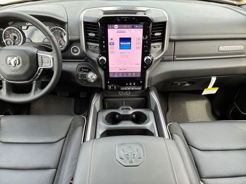 New 2026 RAM 1500 Laramie AWD/4WD image 20